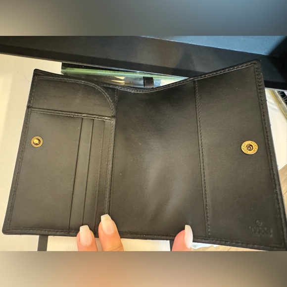 Gucci Marmont GG Chevron Black Leather Passport Holder Wallet - Picture 8 of 8